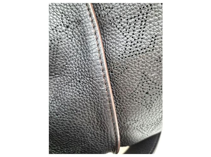 Louis Vuitton Mahina Selene MM Black - vista 15