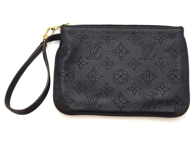 Louis Vuitton Mahina Selene MM Black - vista 18