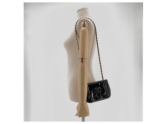 Chanel Mini borsa a tracolla camera bag in vernice - vista 10