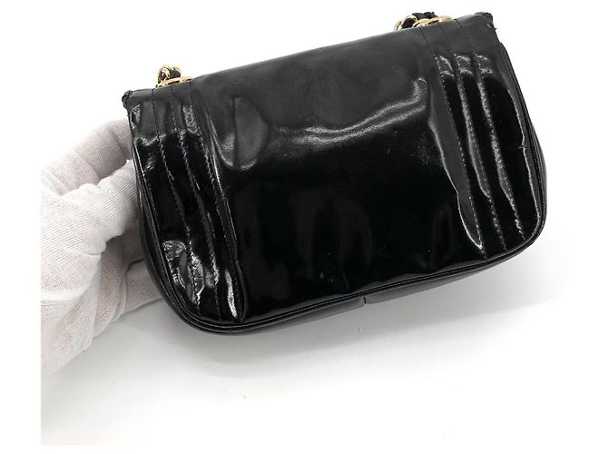 Chanel Mini borsa a tracolla camera bag in vernice - vista 3