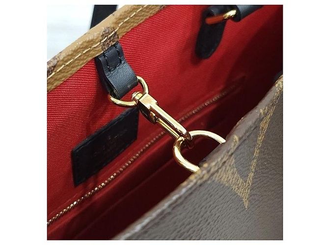 Louis Vuitton Borsa a tracolla OnTheGo MM Monogram Tote - vista 7