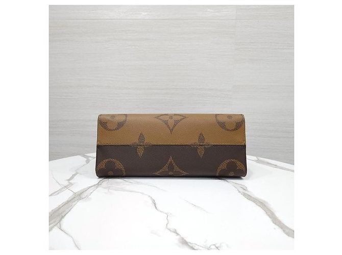 Louis Vuitton Borsa a tracolla OnTheGo MM Monogram Tote - vista 9