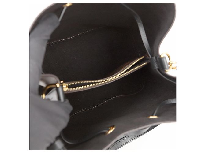 Bucket Louis Vuitton Borsa a secchiello in tela Monogram Nera - vista 5
