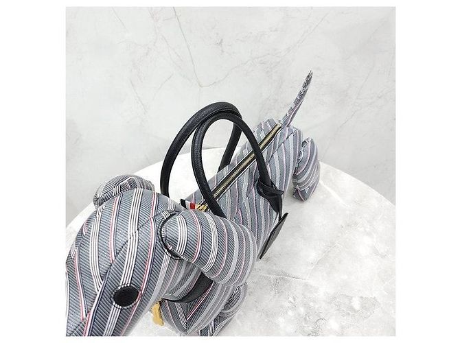 Thom Browne Borsa Tote Large Hector Logo Print in pelle Pebble Grain - vista 6