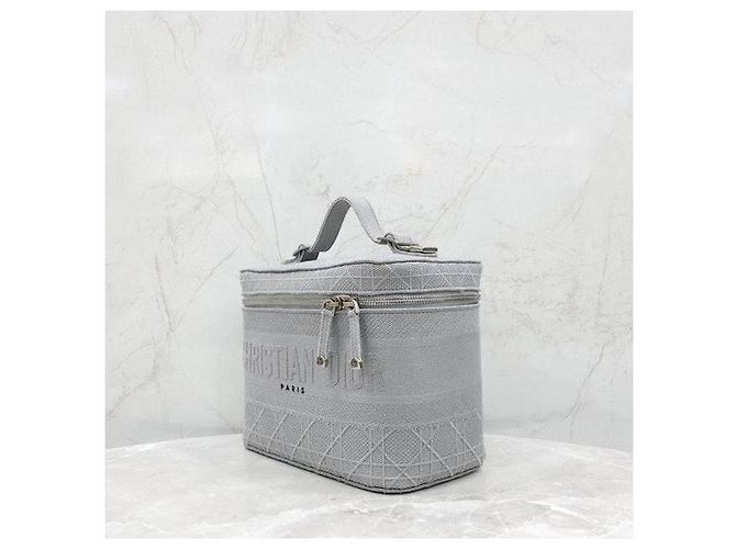 Dior Graue Cannage Travel Vanity - Ansicht 2