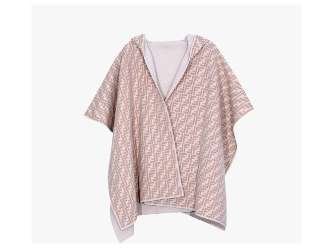 Fendi Monogram Reversible Pocket Poncho Kinder Cape - view 6