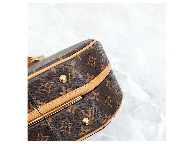 Louis Vuitton Borsa a Tracolla Petite Boucle Monogram - vista 9