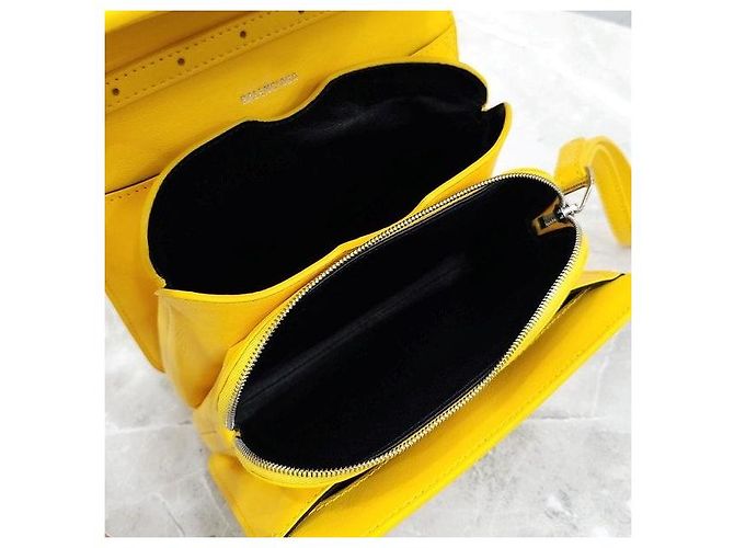 Balenciaga Picca borsa a tracolla con logo giallo - vista 7