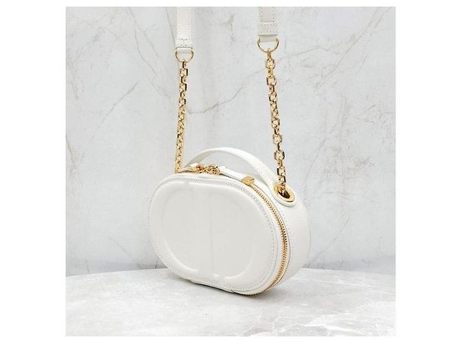 Dior Borsa Camera Oval Signature in vitello Latte - vista 2