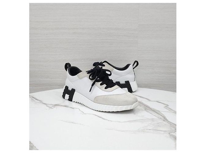 Hermès Baskets Bouncing en cuir blanc - vue 4