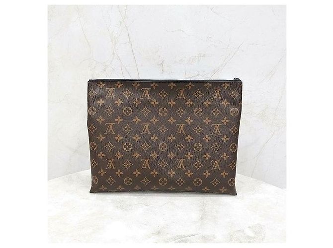 Louis Vuitton Clutch con catena Monogram Edizione Limitata - vista 3