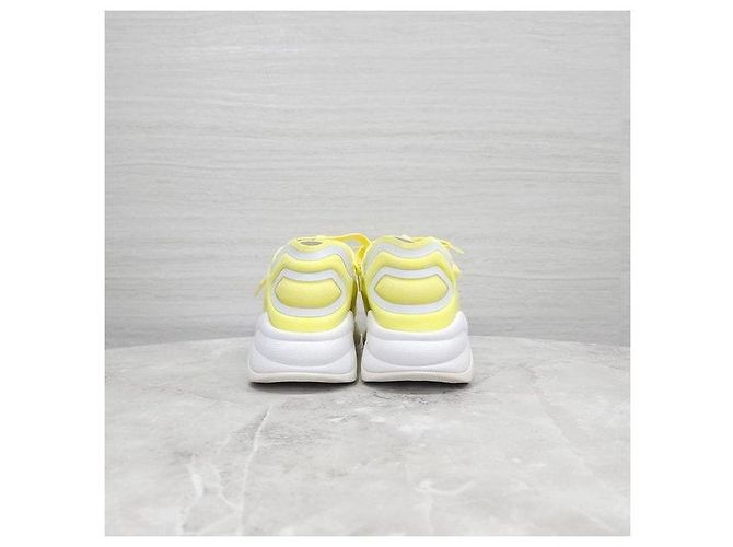 Chanel Gelbe Mesh-Lycra-Sneaker - Ansicht 4