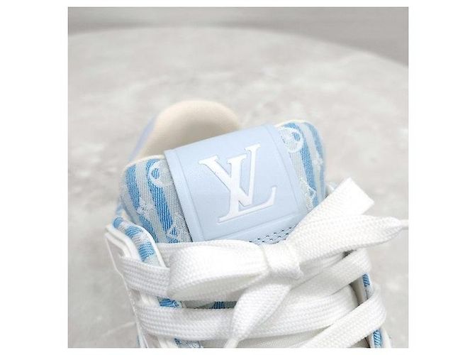 Louis Vuitton Baskets Trainer Monogram Bleues - vue 5