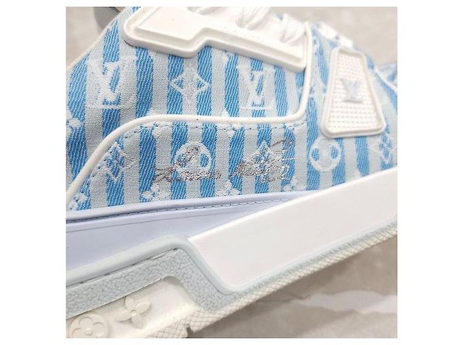 Louis Vuitton Baskets Trainer Monogram Bleues - vue 6
