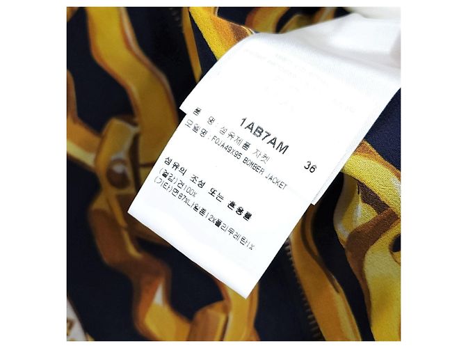 Louis Vuitton Bomberjacke mit Monogramm-Kettenprint - Ansicht 14