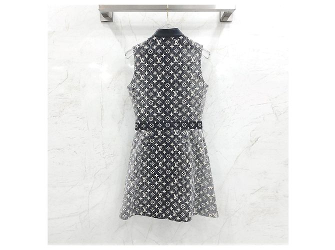 Louis Vuitton Vestido de denim con solapas de botones - vista 8