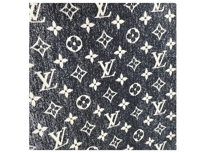 Louis Vuitton Vestido de denim con solapas de botones - vista 9