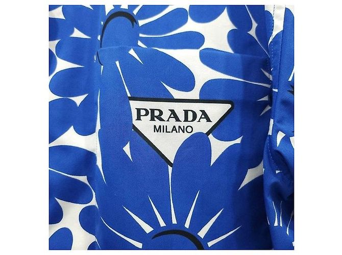 Prada Set Camicia e Pantaloncini con Logo Triangolo Blu e Fiori da Donna - vista 5