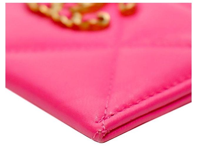Chanel Porte-cartes et portefeuille en cuir rose - vue 5