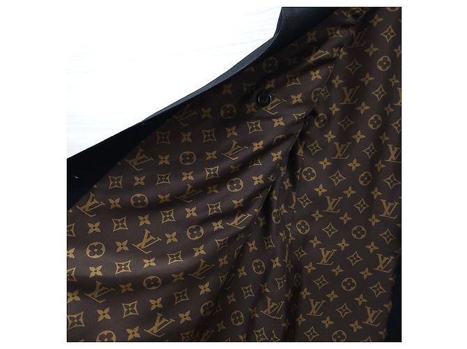 Louis Vuitton Abrigo Peacoat cruzado para mujer - vista 13