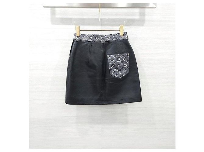 Louis Vuitton Falda de piel de cordero Monogram Shadow - vista 2