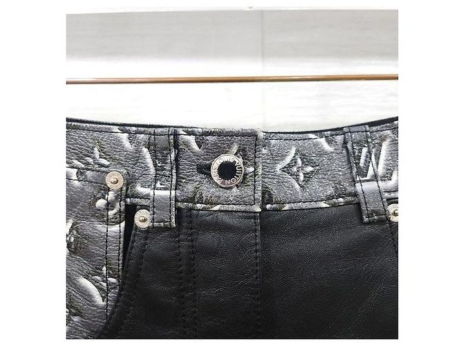 Louis Vuitton Falda de piel de cordero Monogram Shadow - vista 4