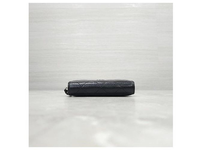Chanel Tarjetero con cremallera Classic Caviar con chip - vista 7