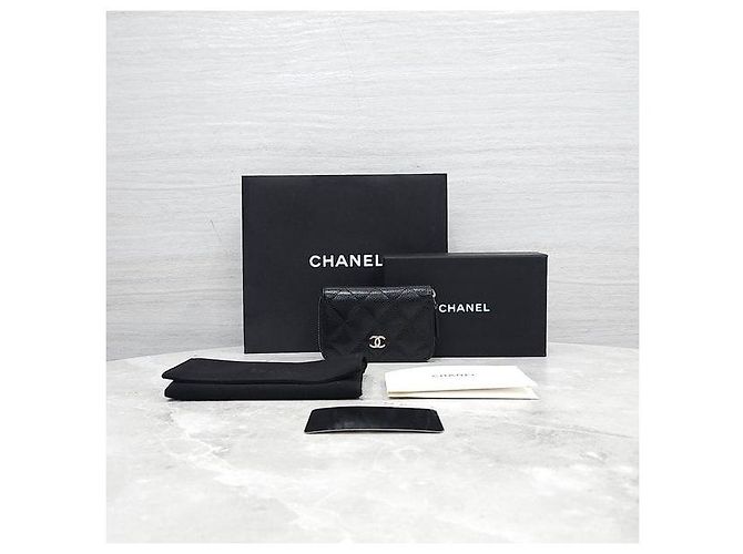 Chanel Tarjetero con cremallera Classic Caviar con chip - vista 9