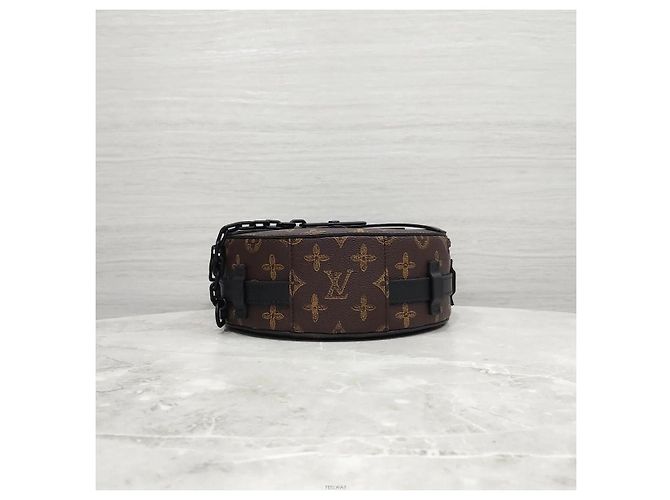 Louis Vuitton Borsa a tracolla Monogram Wheel Box Edizione Limitata - vista 7