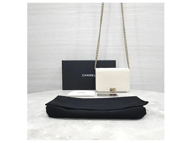 Chanel Borsa a Tracolla Boy Chevron WOC Chain Caviar Series - vista 9
