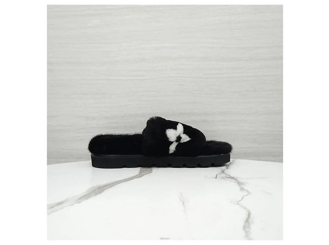 Louis Vuitton Pantofole Mule Comfort in Visone Nero - vista 4