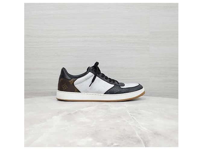 Louis Vuitton Sneakers Monogram Rivoli - vista 5