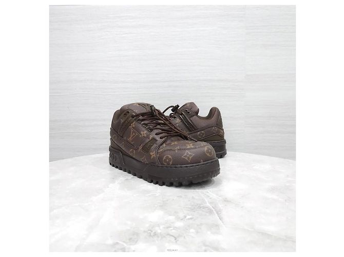 Louis Vuitton Sneakers Monogram Trainer Maxi Sneakers - vista 3