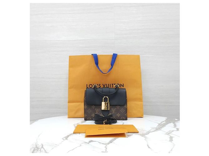 Louis Vuitton Borsa a spalla Monogram Rocky BB Black - vista 9