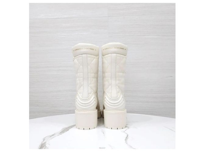 Dior Botines White Quilted Calfskin - vista 3