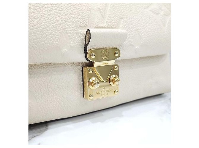 Louis Vuitton Borsa a tracolla Madeleine BB Cream Beige Monogram Empreinte - vista 6