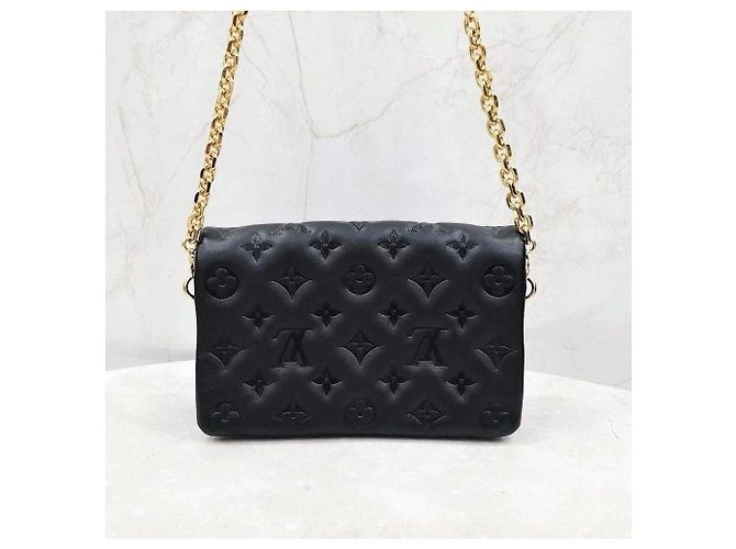 Louis Vuitton Borsa a tracolla con catena Monogram Pochette Coussin - vista 11