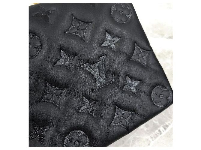 Louis Vuitton Borsa a tracolla con catena Monogram Pochette Coussin - vista 4