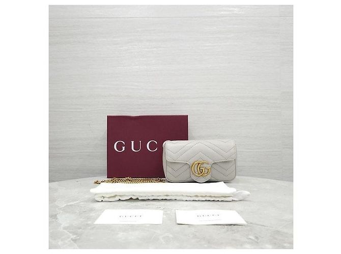 Gucci Borsa a catena GG Marmont Super Mini Grigio Chiaro - vista 11
