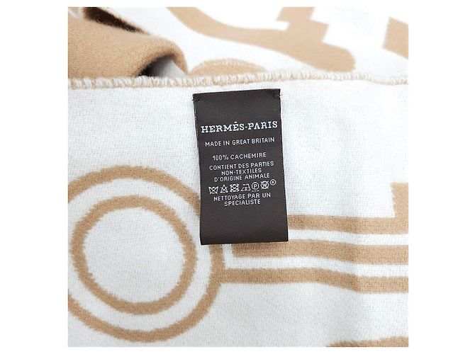 Hermès Sciarpa in Cashmere Camel Blanc - vista 15