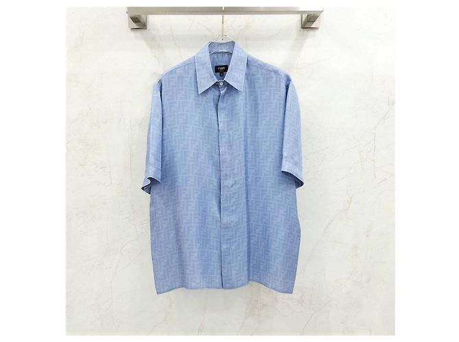 Fendi Hellblaues Seidenhemd mit Muster - Ansicht 6