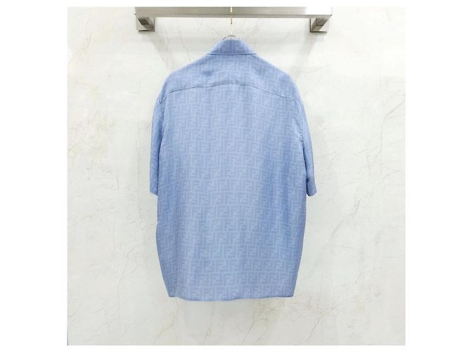 Fendi Hellblaues Seidenhemd mit Muster - Ansicht 7