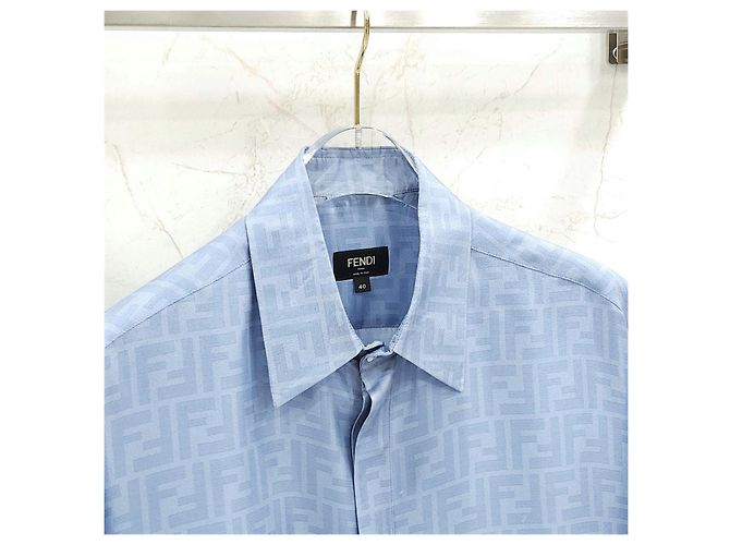 Fendi Hellblaues Seidenhemd mit Muster - Ansicht 9