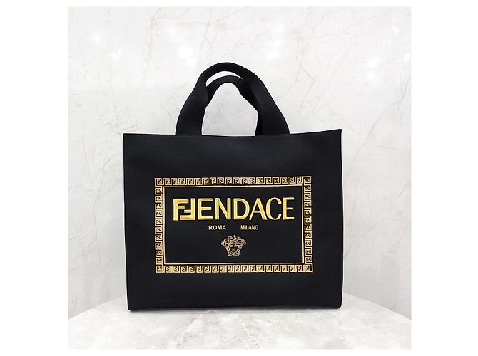 Fendi Borsa a Spalla Tote Penda Large - vista 13