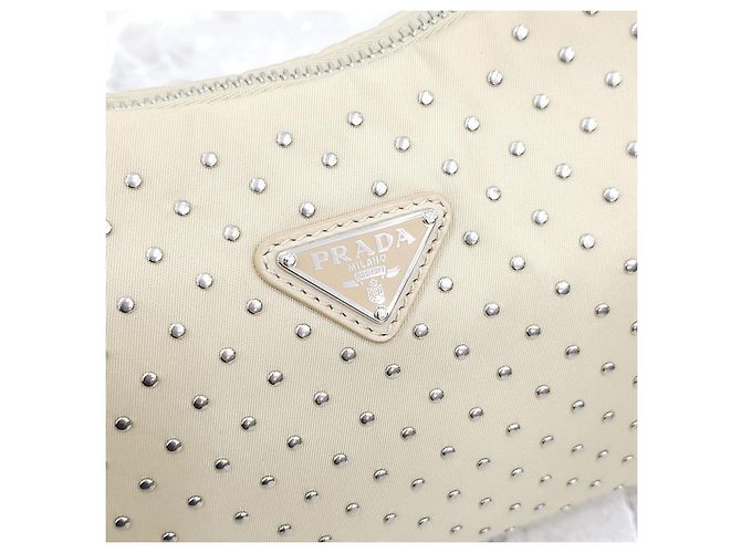 Prada Mini Bolso Re-Edition Nylon Studs - vista 13