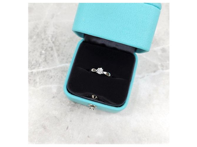 Tiffany & Co Platin-Ehering mit Diamanten - Ansicht 11