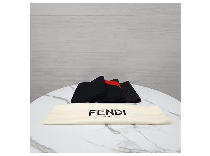 Fendi Wollschal mit FF-Intarsienmuster - Ansicht 14