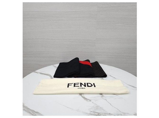 Fendi Wollschal mit FF-Intarsienmuster - Ansicht 7