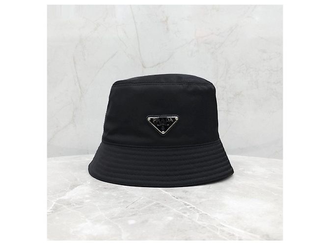 Prada Cappello bucket con logo triangolo nero - vista 10