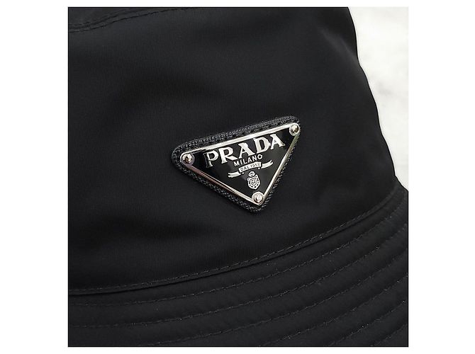 Prada Cappello bucket con logo triangolo nero - vista 15